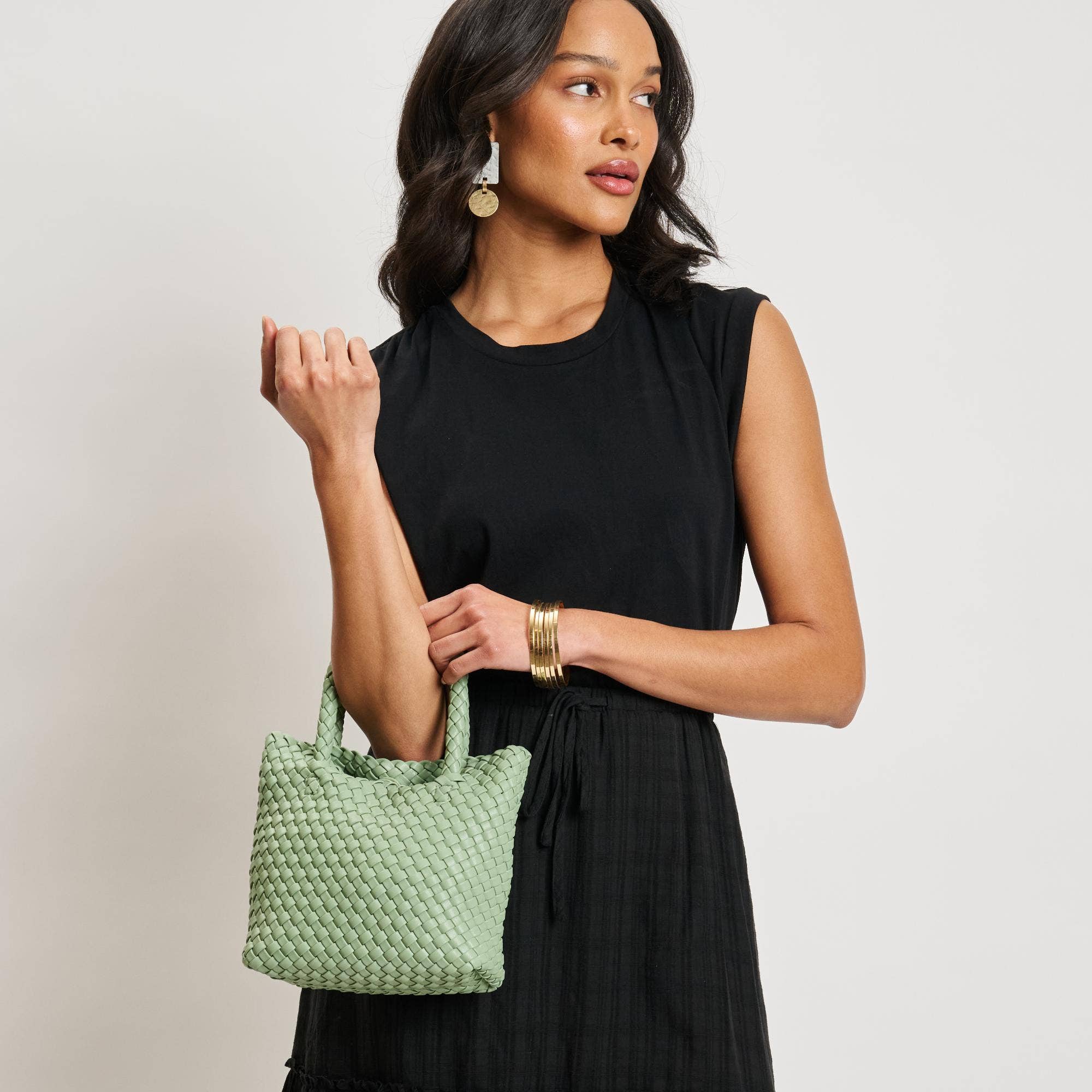 Leanna Woven Crossbody: Natural